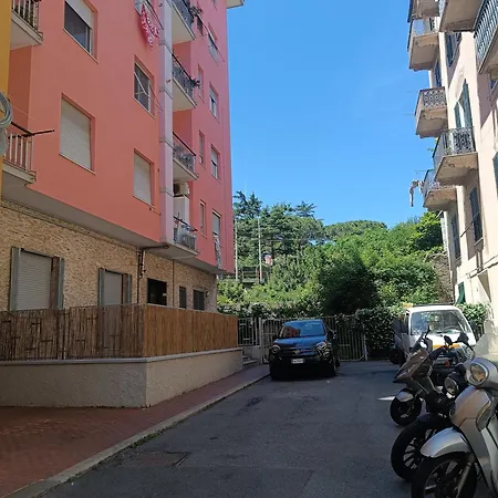 Lungomare Liguria Lägenhet